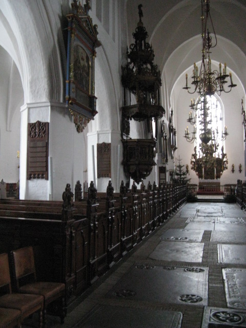 Sankt Nicolai Kirken - Klik for STORT